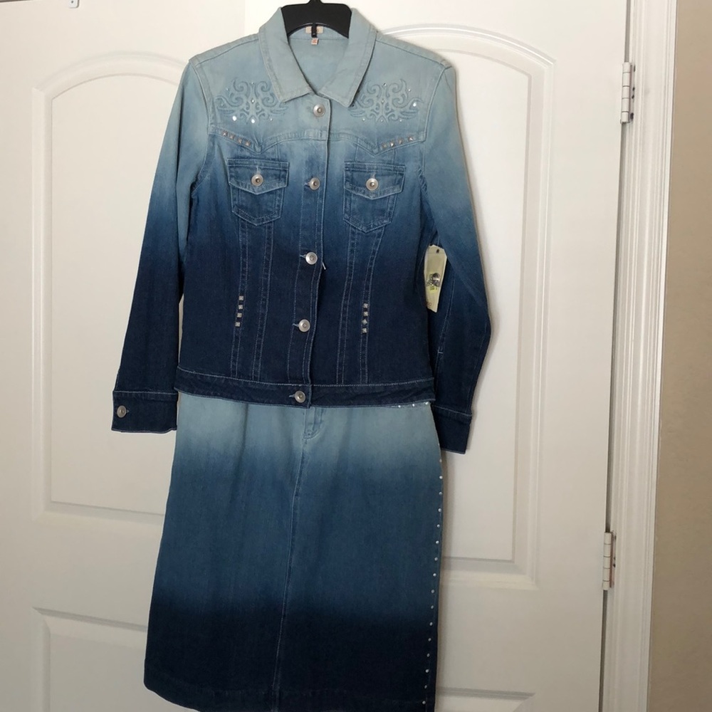Reba Denim Reflection Ombré Suit.
